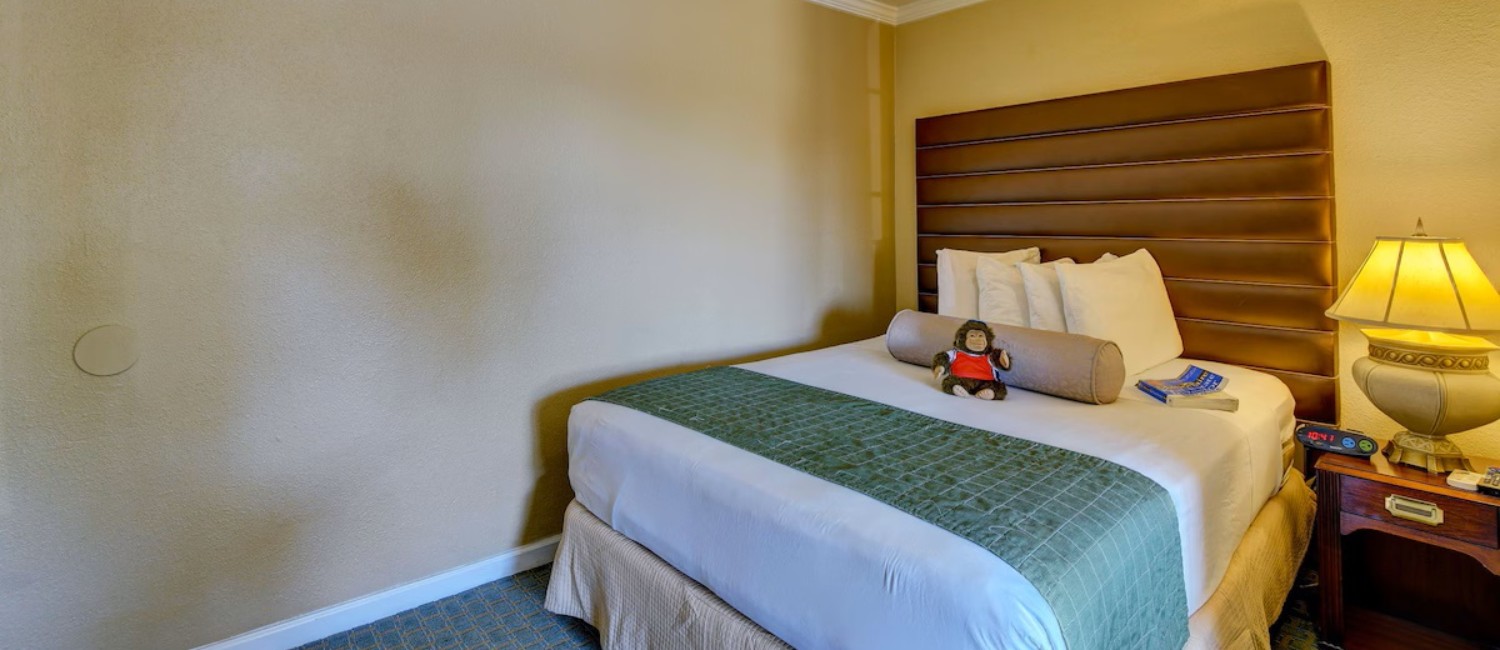 Affordable And Comfortable Guestrooms In Williams